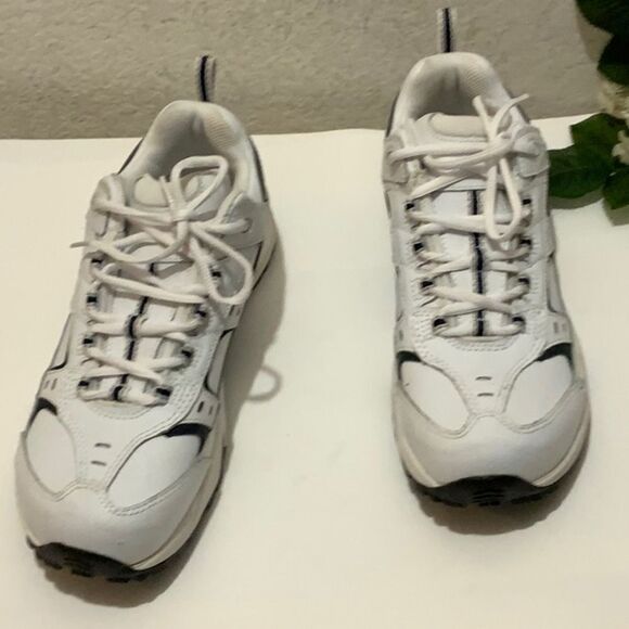 Red Wing Astm F2413-05 Steel Toe Sneakers white black Men's Size 7.5/ 40 - Picture 1 of 16